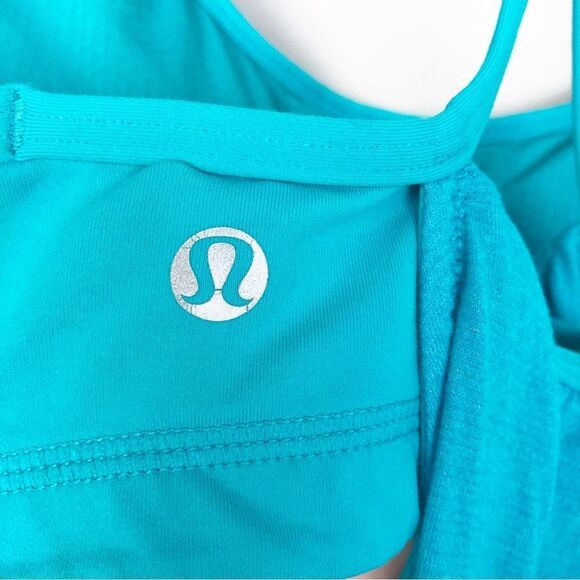 LULULEMON | Turquoise Layered Sports Bra Tank Top Fitted Bottom Women’s Size 8 - Picture 10 of 11